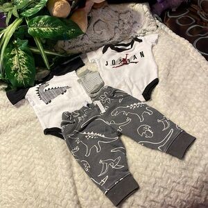 BABY BOY 6-9M BUNDLE OF 4 incl socks 2 onesies OkieDokie & 1 pr Jordan joggers